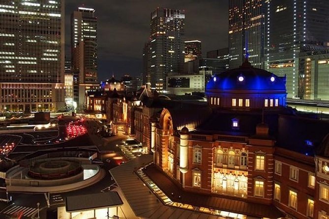 Private tour Tokyo - The Harmony of Modernity and Tradition - Meiji Jingu Shrine: the walk that separates you from the city