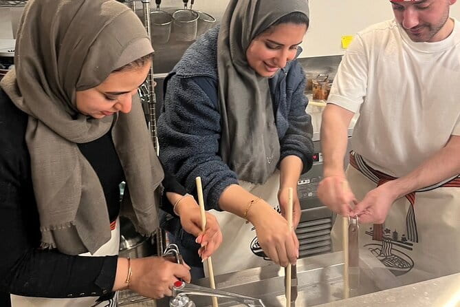 Ramen Cooking Class at Lake Kawaguchiko (Short Course) - A 1-Hour Ramen Class Near Lake Kawaguchiko That Actually Feels Like Doing