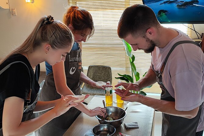 Ramen & Dumpling Cooking in Tokyo with Chef/Vegan possible - Making Ramen From the Broth Stage to Your Bowl