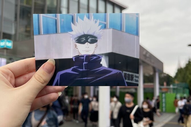 Real Anime Culture Tour in Shibuya: Food, Shopping & Game Fun - Lunch break at a family-friendly izakaya