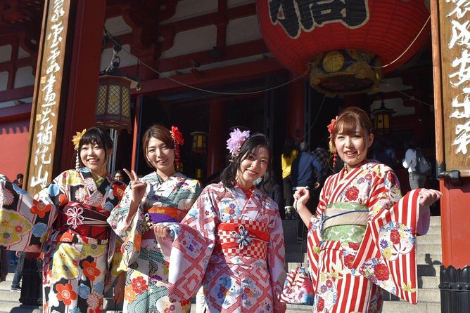 Ride a rickshaw wearing a kimono in Asakusa! Enjoy authentic traditional culture! - Quick hits before you commit