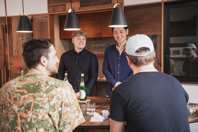 Sake Omakase in Tokyo: Guided Tasting by Certified Sommeliers - Course 4: how the drinking vessel changes flavor