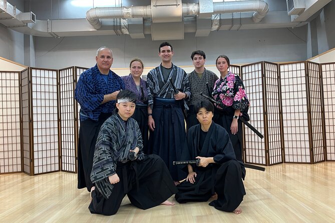 Samurai Experience in Tokyo / SAMURAI've - The sword lesson: metal katana, basic moves, and Tachimawari