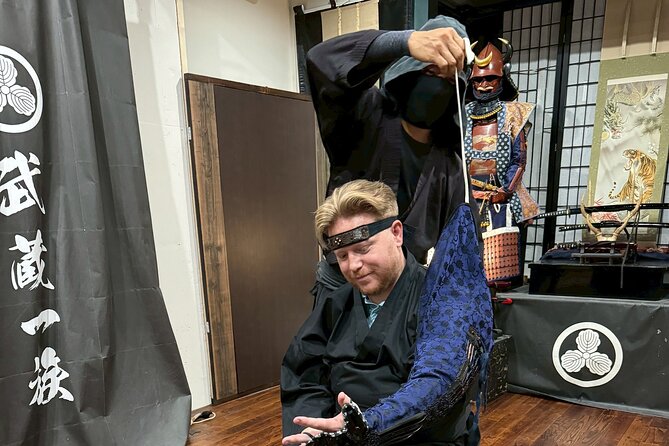 Samurai Experience Tokyo : Samurai Signature (90 min) - Shuriken Throwing: Where Ninja Skills Get Real