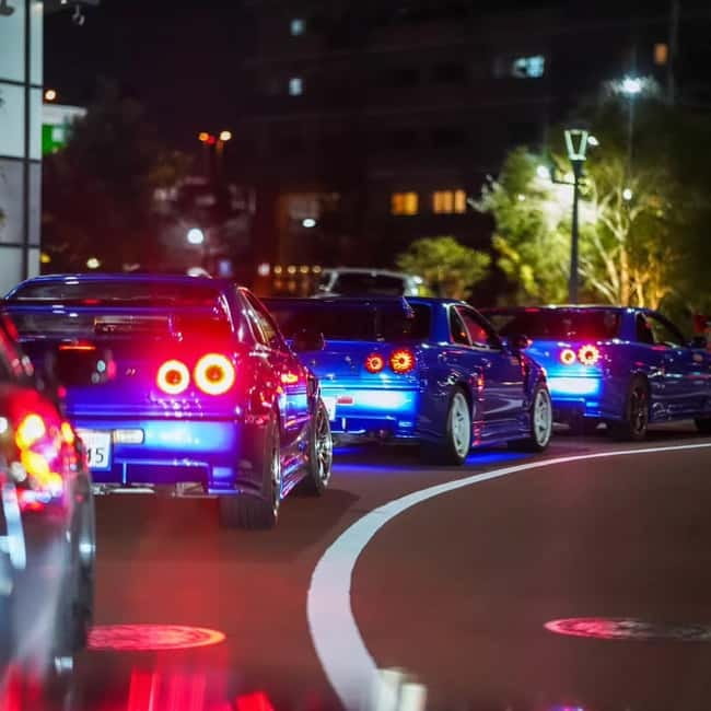 [Self-Drive] Tokyo & Daikoku Custom Car Driving Tour - Stop 5: Tokyo Tower quick photo hit