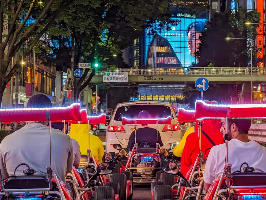 Shibuya#2 Go Karting Tour with Funny Costume - Controls and Speed: Automatic Karts and Up to 60 km/h