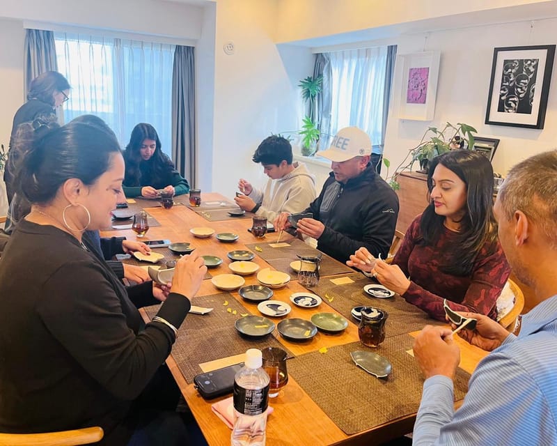 Shibuya Tokyo: Modern Kintsugi Workshop in Shibuya - The 2-hour workshop flow: tea first, then your hands on the repair