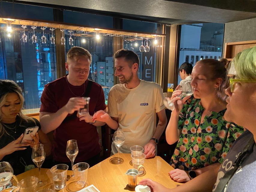Shinjuku: bar hopping night tour at Japanese Izakaya - Golden Gai: Tiny Western-Style Pubs, Whiskey Tasting, and the Night’s Best Stories