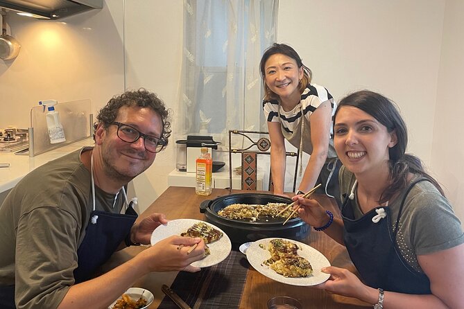 Small-Group Osaka-Style Okonomiyaki Cooking Class - Vegetarian and Vegan Adjustments Without Losing the Point