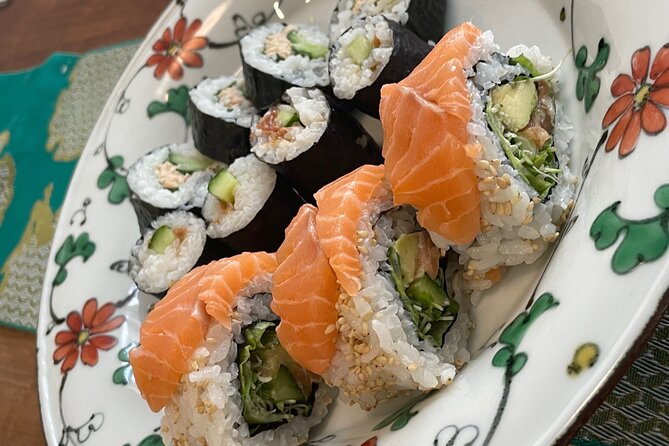 Small Group Sushi roll and Tempura Cooking Class in Nakano - Tempura That’s Fluffy and Crispy: Picking Ingredients and Learning Frying