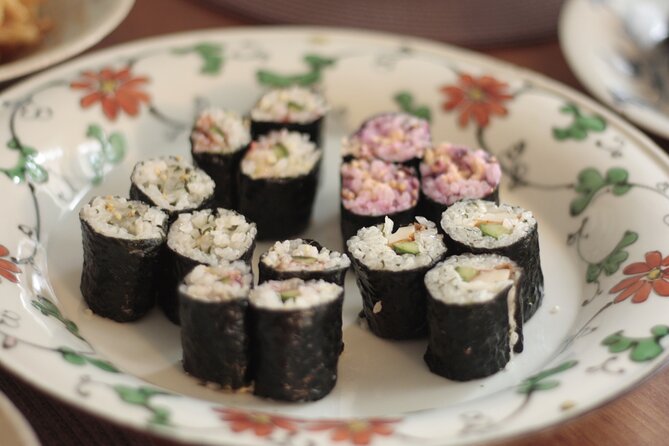 Small Group Sushi roll and Tempura Cooking Class in Nakano - Setting the Table, Saying Itadakimasu, and Enjoying Your Own Food