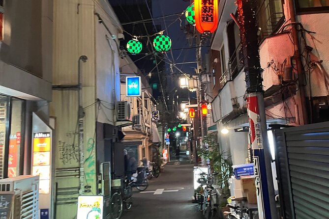 Solo Travelers Unite in Tokyo - Where you meet and how the night moves (Shinjuku to Nakano)