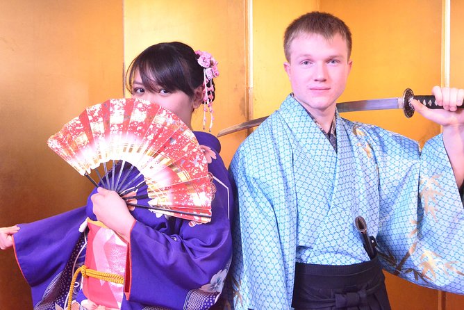 Studio Kimono Photo - Picking your look: kimono-style, hakama choices, or samurai