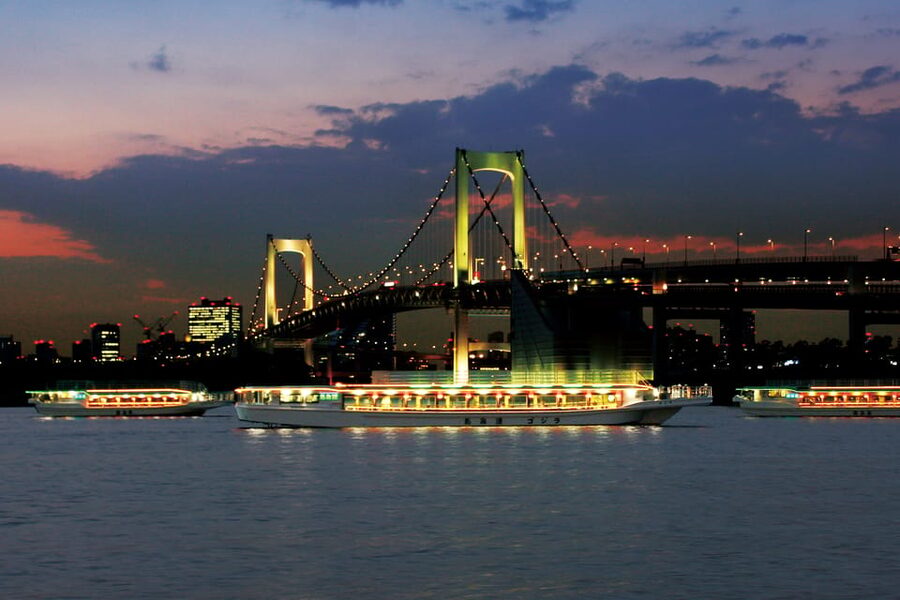 Sumida River: Japanese Traditional Yakatabune Dinner Cruise - The 150-minute rhythm on the Sumida River