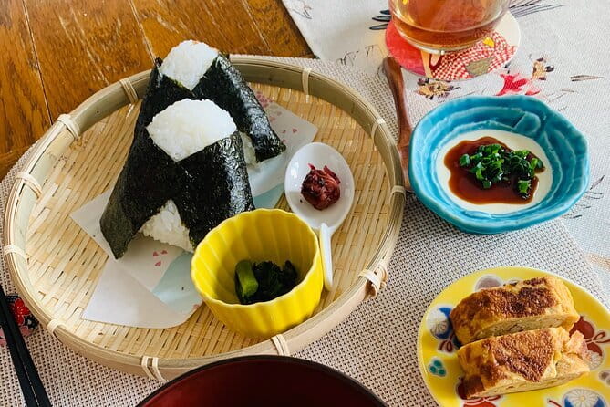 Sushi Making Tokyo|JOY ASAKUSA -(Taught by real chef) - Chef Help, Translation, and the Small-Group Advantage