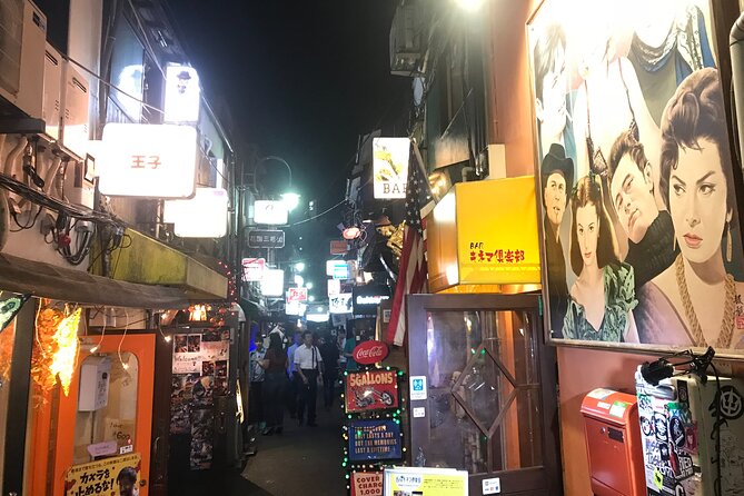 The Dark Side of Tokyo - Night Walking Tour Shinjuku Kabukicho - Narrow Bar Districts: Where Tokyo Gets Up Close