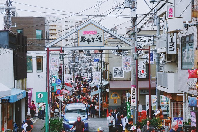 The Old Quarter of Tokyo - Yanaka Walking Tour - Stop 3: Ueno-Sakuragi Atari, old wooden houses turned community spots