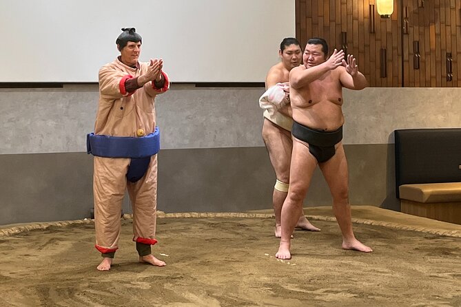 the SUMO show with Dinner - Why Ryogoku at 7 pm is a smart plan for sumo fans