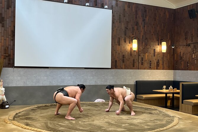 the SUMO show with Dinner - Trying sumo yourself: costumes, guidance, and quick laughs