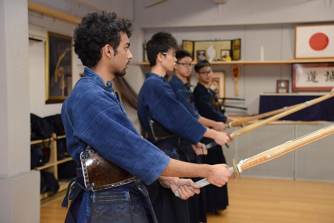 Tokyo 2-Hour Genuine Samurai Experience: Kendo in Japan - Gear Up Like a Samurai: Keikogi, Hakama, and Bogu