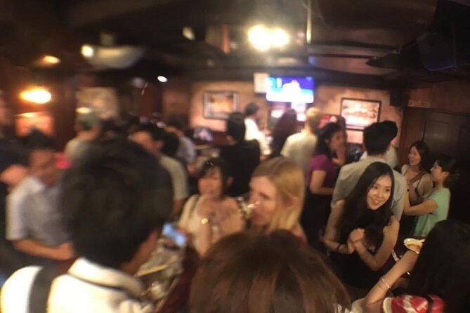 Tokyo 2026 New Year Countdown International Party & Cake buffet - 10:30–11:30 p.m.: Pop Music Party Mode and Multilingual Chats
