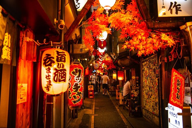 Tokyo 6hr Instagram Highlights Private Tour with Licensed Guide - Entering The Tokyo Photo Spots: Stop-by-Stop Breakdown