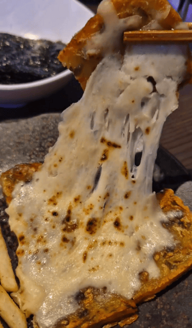 Tokyo: All-You-Can-Eat Wagyu at Nikuya Yokocho Udagawacho - Drinks on the Self-Serve Bar