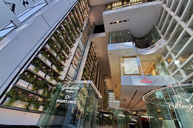 Tokyo Architecture and Contemporary Art Walking Tour with a local guide - Key things to know before you go