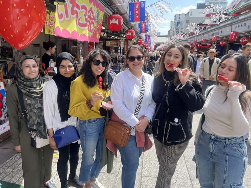 Tokyo: Asakusa and Tokyo’s Oldest Temple Senso-ji Tour - Why the Route Feels Easier With a Guide (Even in Crowds)