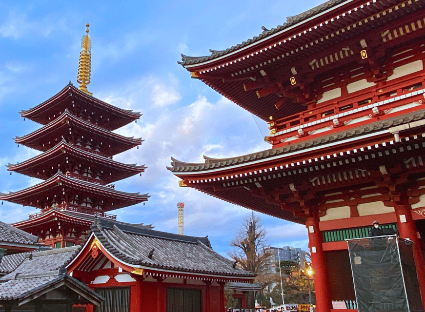 Tokyo: Asakusa Temple & Shrine Walking Tour with Local Guide - Learning Shinto vs Buddhism without getting your brain fried