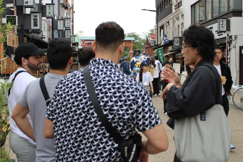 Tokyo: Asakusa Walking Tour with Japanese Comedian - Statues of Buddhist Deities: What to Look For