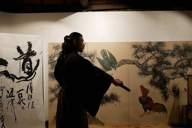 Tokyo : Authentic Samurai Experience in a Private Space. - Your Real-Sword Lesson: Stances, Swinging, and Control