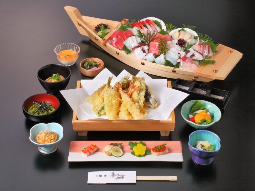 Tokyo Bay: Traditional Japanese Yakatabune Dinner Cruise - Meeting at Funasei and Getting Onboard Without Stress