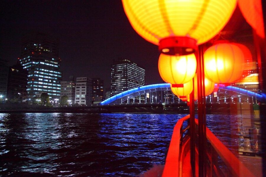 Tokyo Bay: Traditional Japanese Yakatabune Dinner Cruise - Unlimited Drinks: The Part Where the Cruise Turns Fun