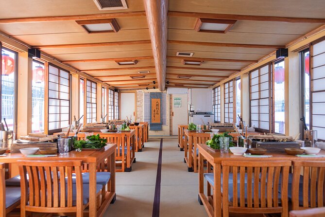 Tokyo Bay Yakatabune Dinner/Day Cruise with Japan Show and Drinks - Key things to know before you board