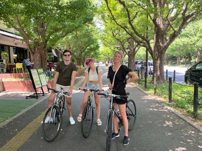 Tokyo Bike Tour: Shibuya, Harajuku & Hidden Gems - Into Shibuya City: viewpoints and getting your bearings