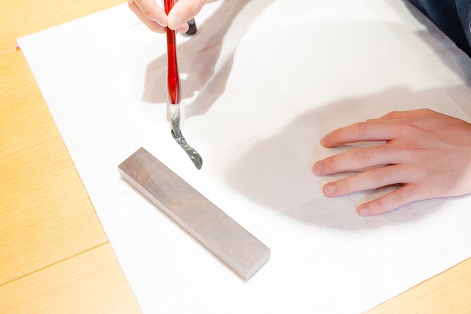 Tokyo: Calligraphy Experience at Japanese Room in Shibuya - Your Character Choice: From a Prepared List to Your Own Name