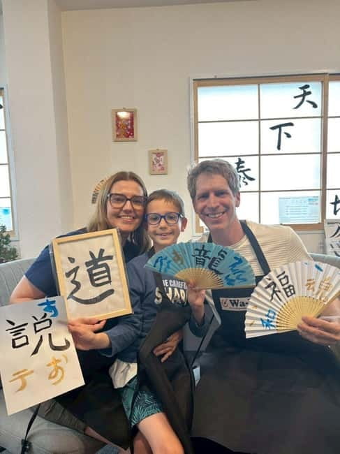 Tokyo:Calligraphy &Make your original folding fan in Asakusa - The Brush Basics: Fude, Ink Sticks, and Correct Posture