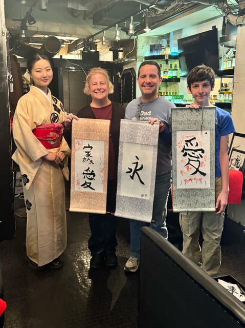 Tokyo: Calligraphy on Kanji Fan & Scroll with Drink - A calm calligraphy studio in Roppongi: Shodo Cafe 7557 basics