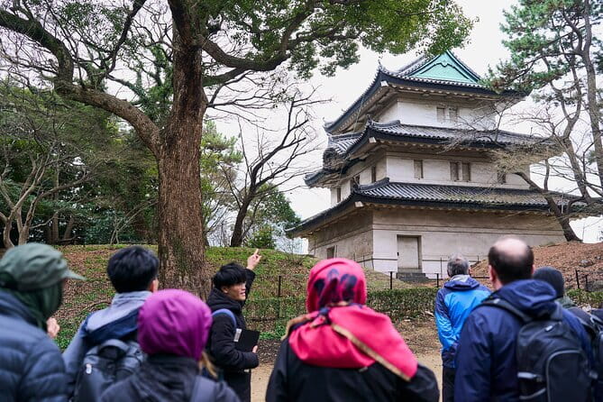 Tokyo Castle & Imperial PalaceーShogun Walking Tour - Edo Castle to Imperial Palace: Why This Walk Works in 2 Hours