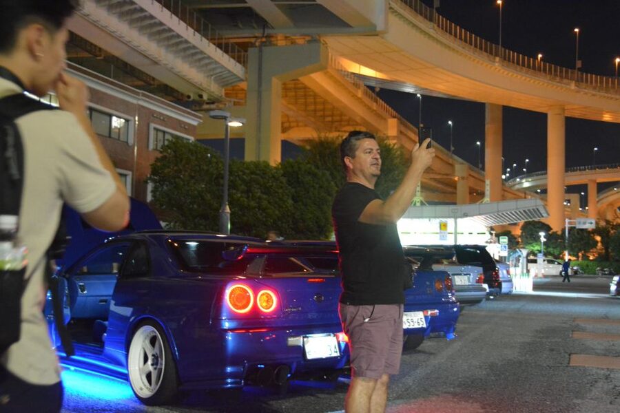 Tokyo: Daikoku JDM Car Meet Tour + LibertyWalk & Autobacs! - Comfort and transport: Hiace or Alphard Executive, your call