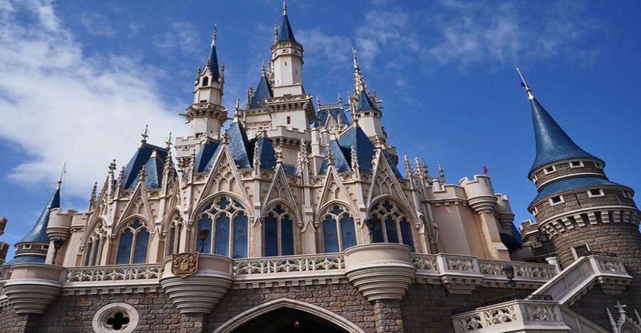 Tokyo Disneyland: 1-Day Entry Ticket and Private Transfer - Key Things I’d Focus on Before Booking