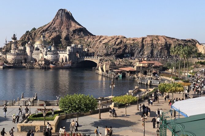 Tokyo DisneySea: 1-Day Ticket & Private Transfer - A full day across seven themed ports of call