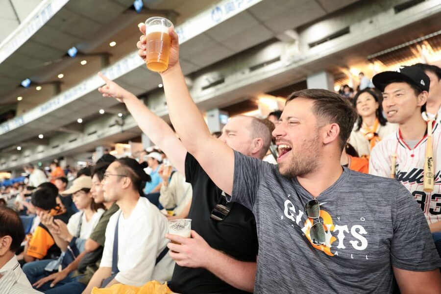 Tokyo Dome: Yomiuri Giants Baseball Game Ticket with Towel - What to do about food and drinks (and why it matters)
