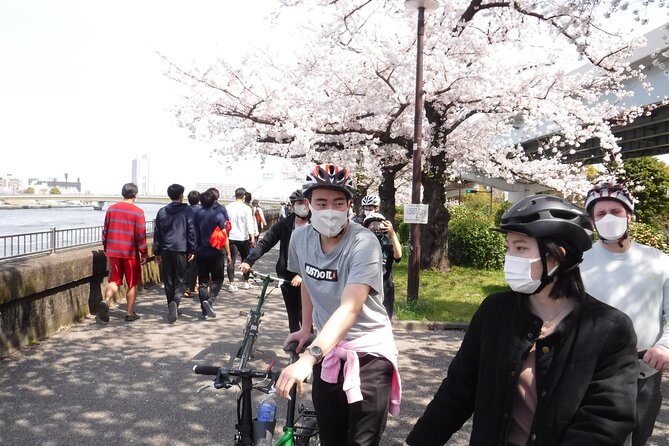 Tokyo downtown bicycle tour Tokyo Backstreets Bike Tour - Stop 2: Honryuin Matsuchiyama Shoden inside the Senso-ji orbit