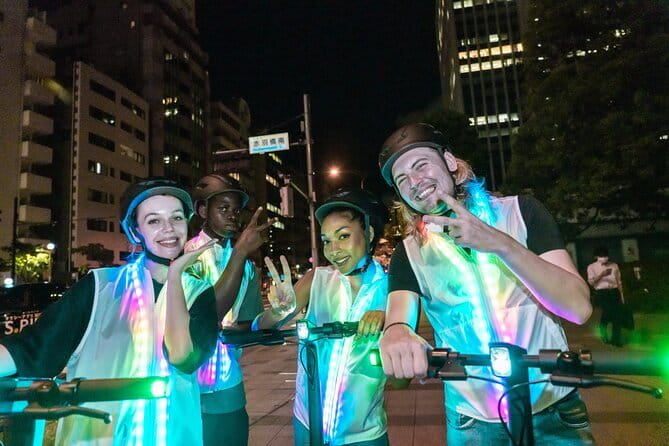 Tokyo: E-scooter Experience & Tokyo Tower night Tour - Guide and group size: why max 7 feels better at night