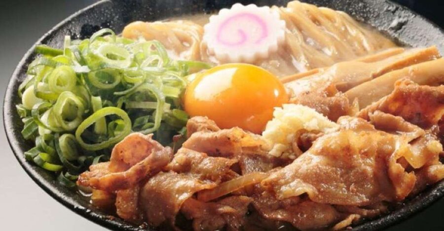 Tokyo: Easy Ramen Cooking Experience in Kabukicho, Shinjuku - Soup choices, noodle timing, and building a bowl like you mean it