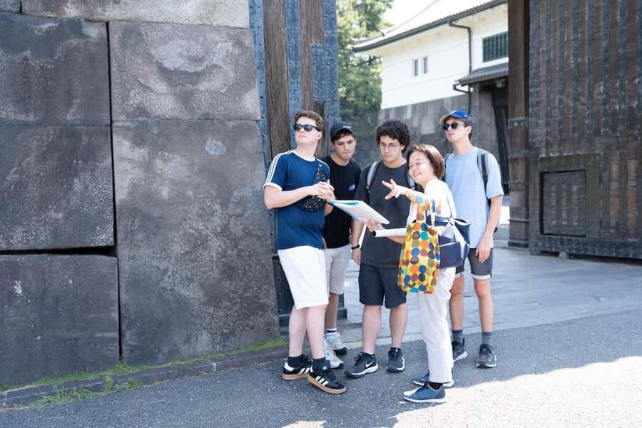 Tokyo: Edo Castle and Imperial Palace Guided Walking Tour - Hyakunin Bansho Guardhouse: Defense With Procedures