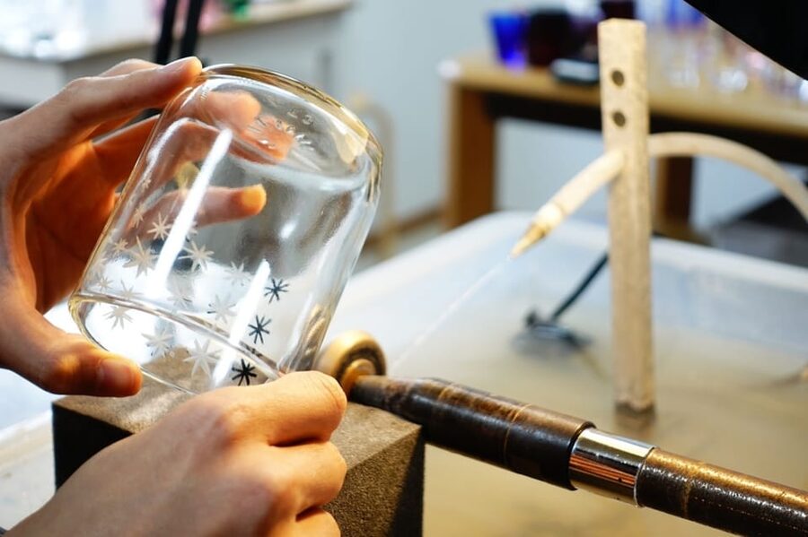 Tokyo: Edo Kiriko Traditional Glass Carving Class - What to bring (and how to make the class easier on yourself)