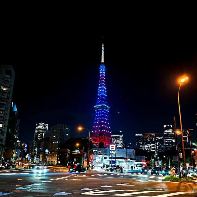Tokyo: Evening Tour - Temples, Neon Streets & Culture - Tokyo after 4 PM: why this tour works better than daytime